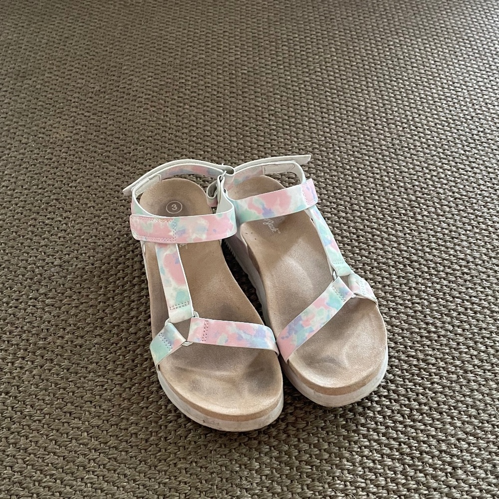 Cat & Jack size 3 kids sandals